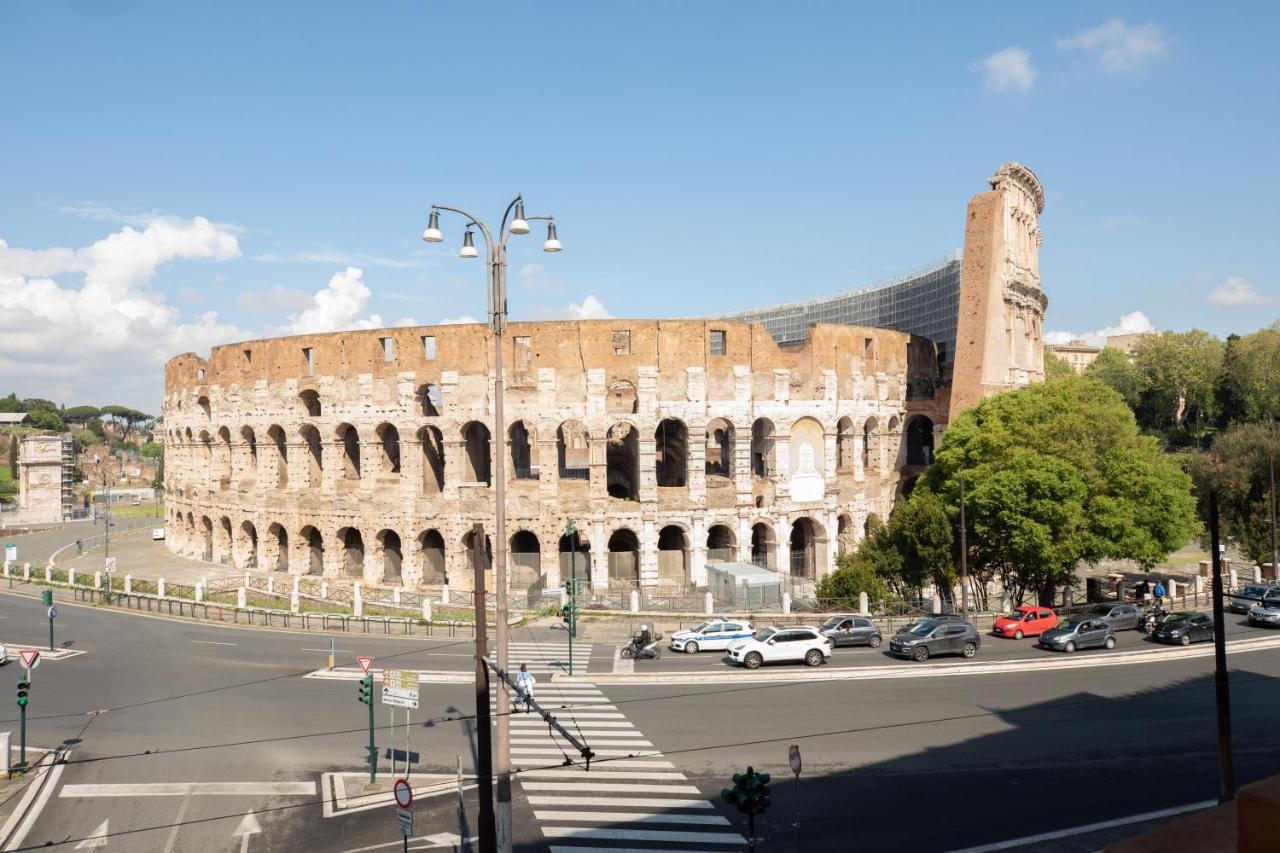 Iflat Unforgettable In Front Of Colosseum ローマ エクステリア 写真